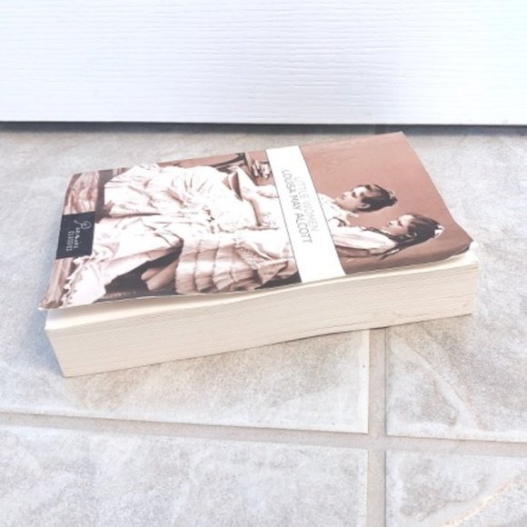 BOOK Novel Little Women by LouisaMay Alcott - Picture 2 of 3